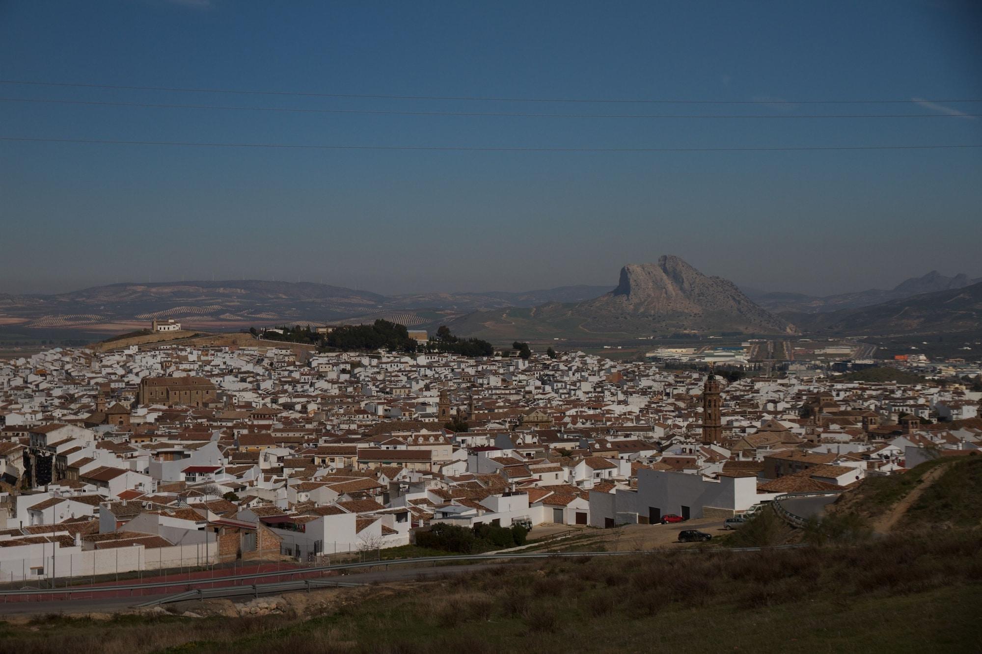 Los Dolmenes Antequera Exteriér fotografie